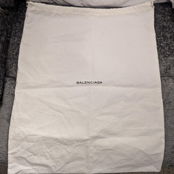 Black Classic City leather Tote bag - Picture 12 of 12